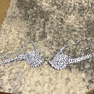 Leopard print swimsuit top.